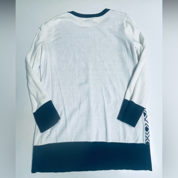 Merona Navy and White Diamond Pattern 3/4 sleeve Sweater - Picture 9 of 9